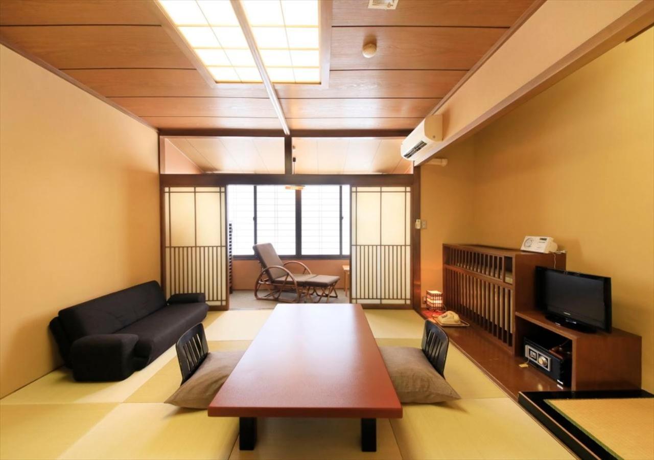 Saikatei Jidaiya Hotell Kaminoyama Rom bilde
