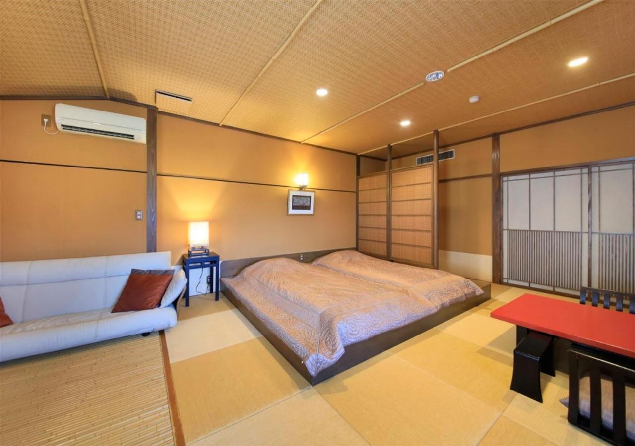 Saikatei Jidaiya Hotell Kaminoyama Rom bilde
