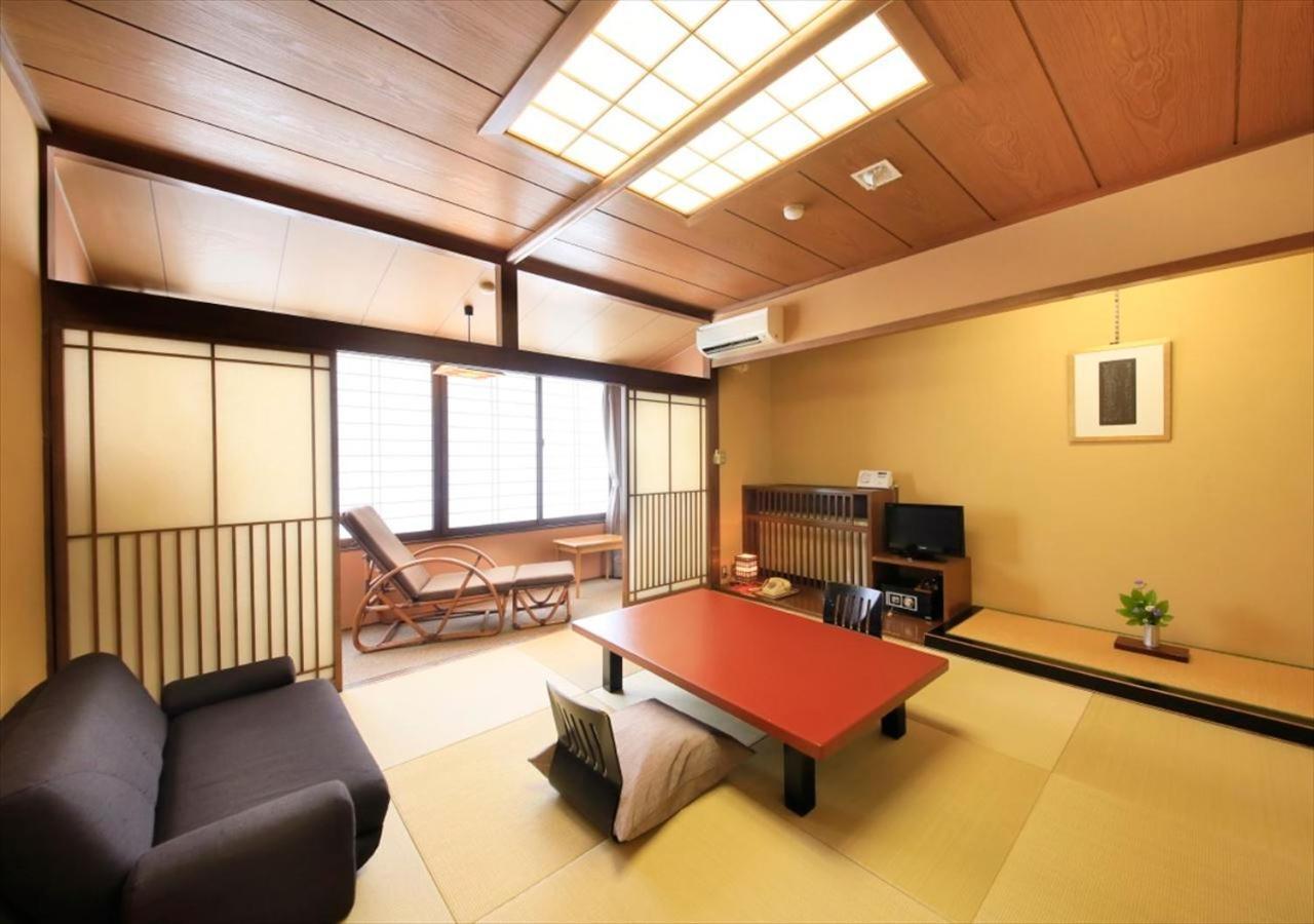 Saikatei Jidaiya Hotell Kaminoyama Eksteriør bilde